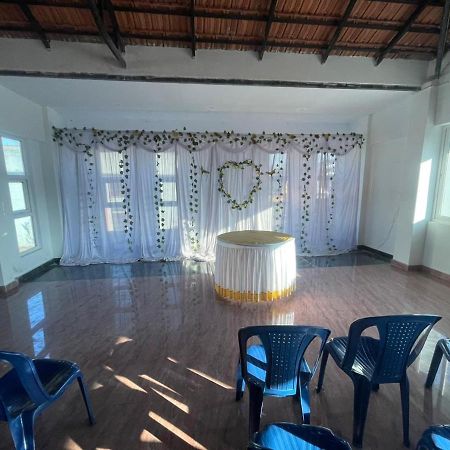 Coorg Ashok Palace 마디케리 외부 사진