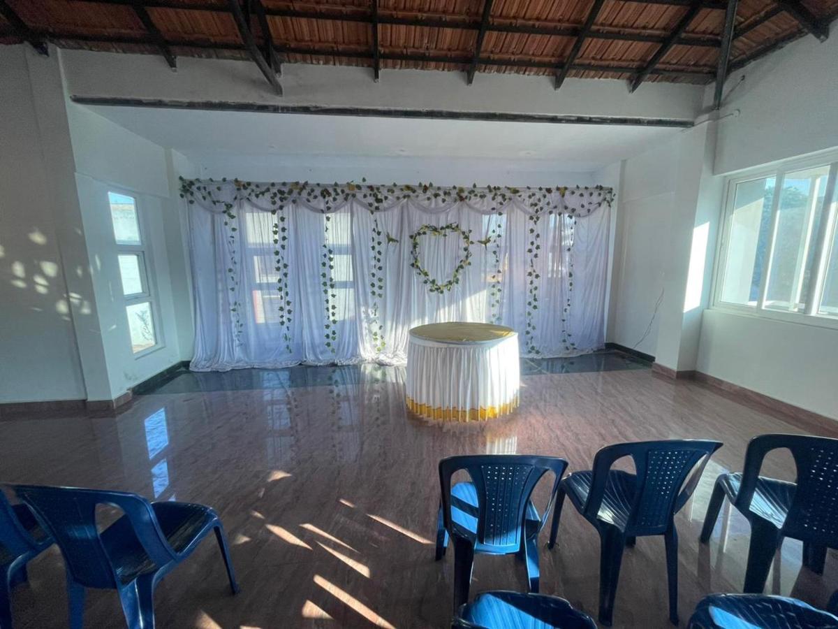Coorg Ashok Palace 마디케리 외부 사진